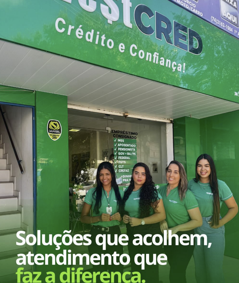 Equipe InvestCred na loja em Juazeiro - BA